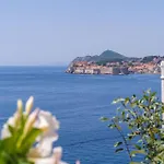 Appartement Lovely In With House Sea View *