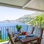 شقة Lovely Apartment In Dubrovnik With House Sea View دوبروفينك