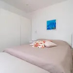 Lovely Apartment In Dubrovnik With House Sea View شقة *